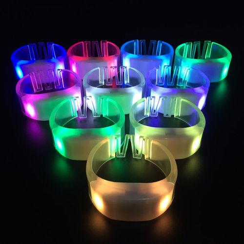 Pulseira LED RGB com Controle Remoto via Radio Frequência - Silicone