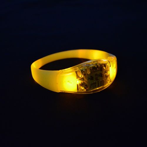 Pulseira de LED Ativada por Som - Amarelo