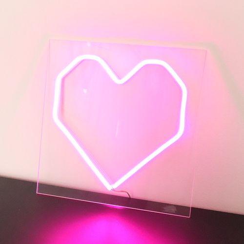 Placa Luminária de Neon LED - Coraçao Pixel