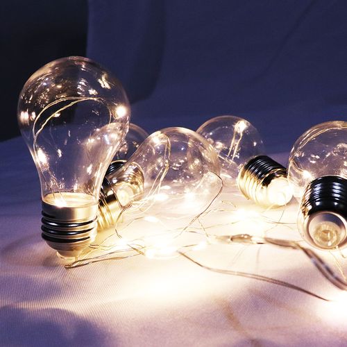 Cordão Fio Luz de Fada LED com 5 Lâmpadas - A Pilha