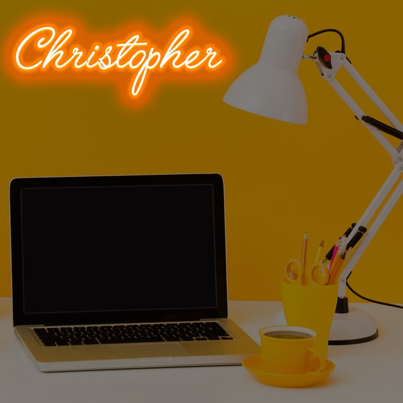 letreiro-com-mangueira-de-led-neon-laranja-nome-christopher