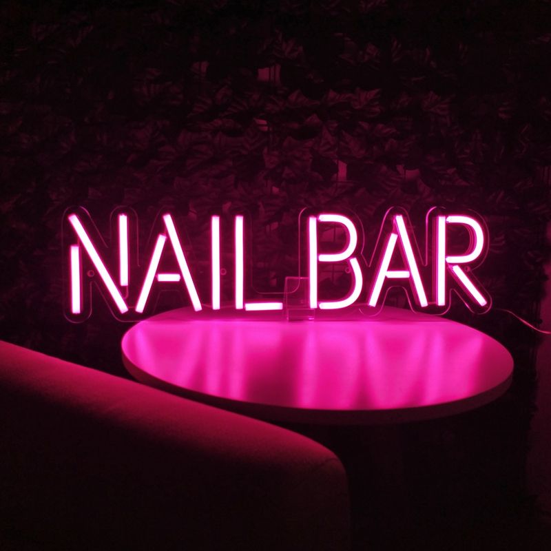 LETREIRO-NEON-LED---7-LETRAS---ROSA4