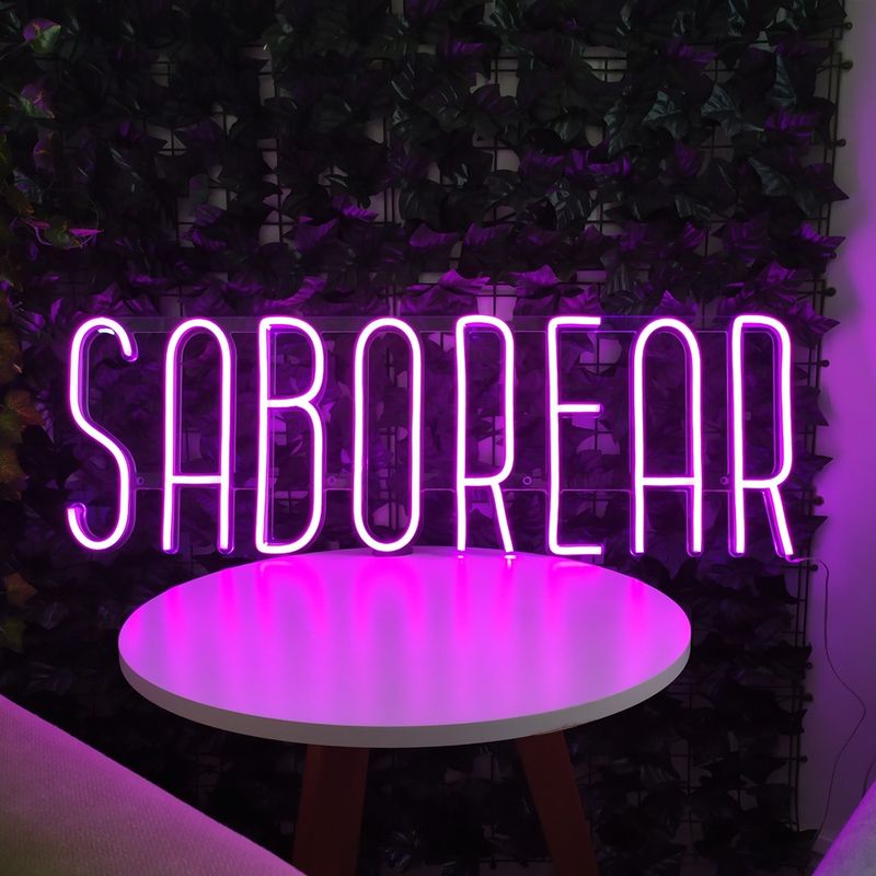 LETREIRO-NEON-LED---8-LETRAS---ROXO