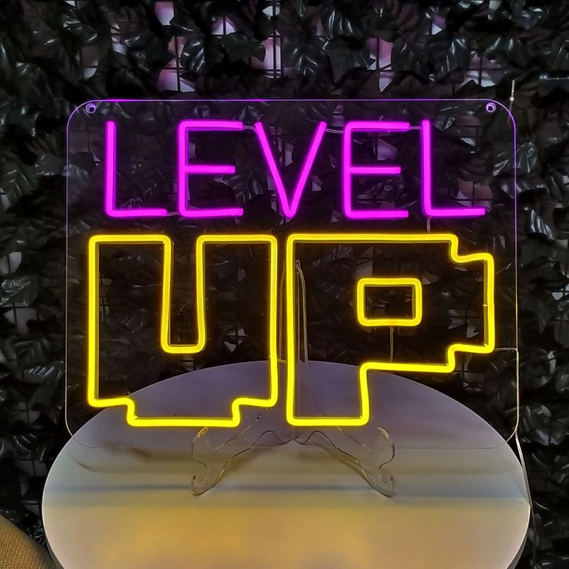 letreiro-placa-neon-led-level-up-2